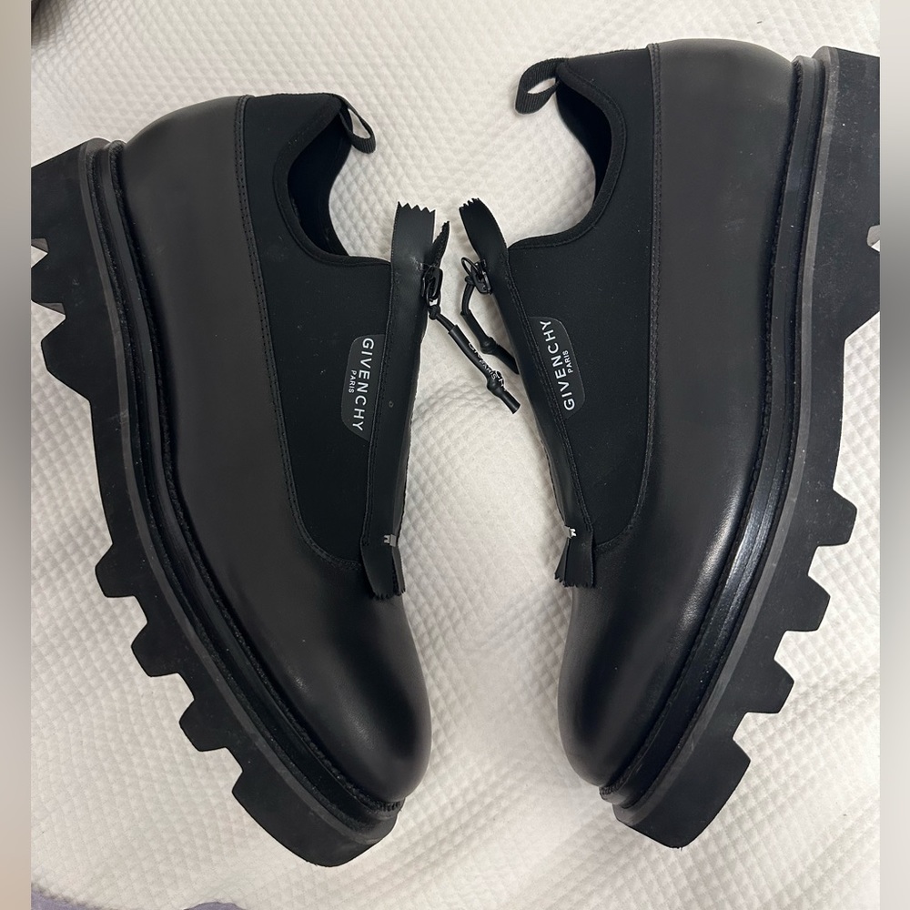 Givenchy Zip Combat Shoe, Black, Size 39 - Picture 6 of 10